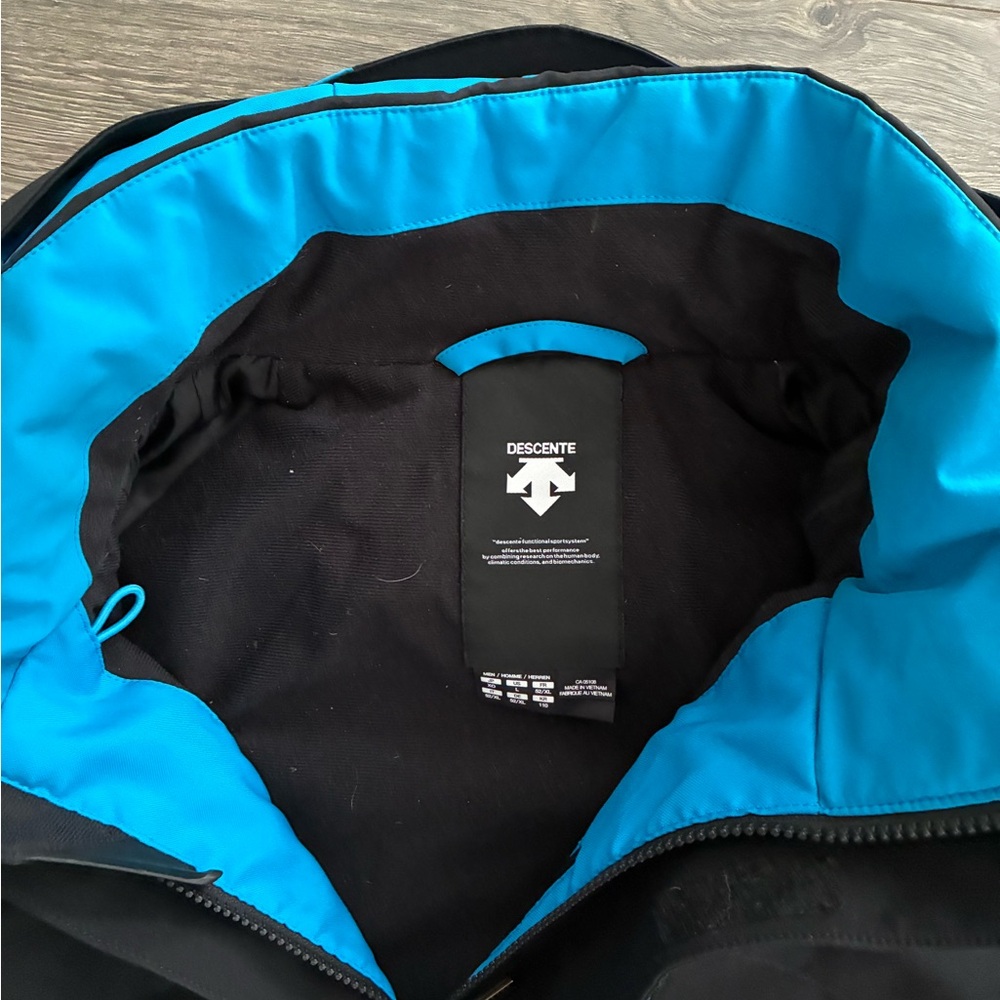 Descente ski jacket - Picture 5 of 6